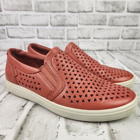 Ecco Soft 7 Women's Size 6 EU 37 Orange Leather Casual Classic Slip-On Shoes - Picture 1 of 10